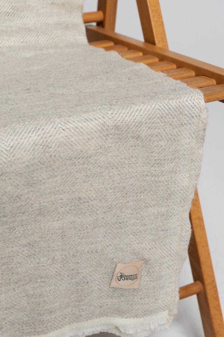 Cashmere Blanket Ecru Herringbone pattern