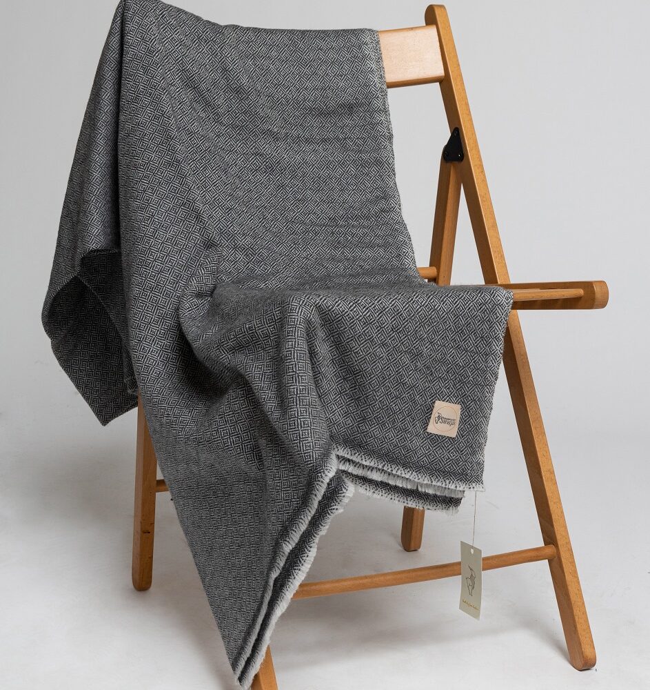 Кашмирено одеяло GRAPHITE RHOMBUS