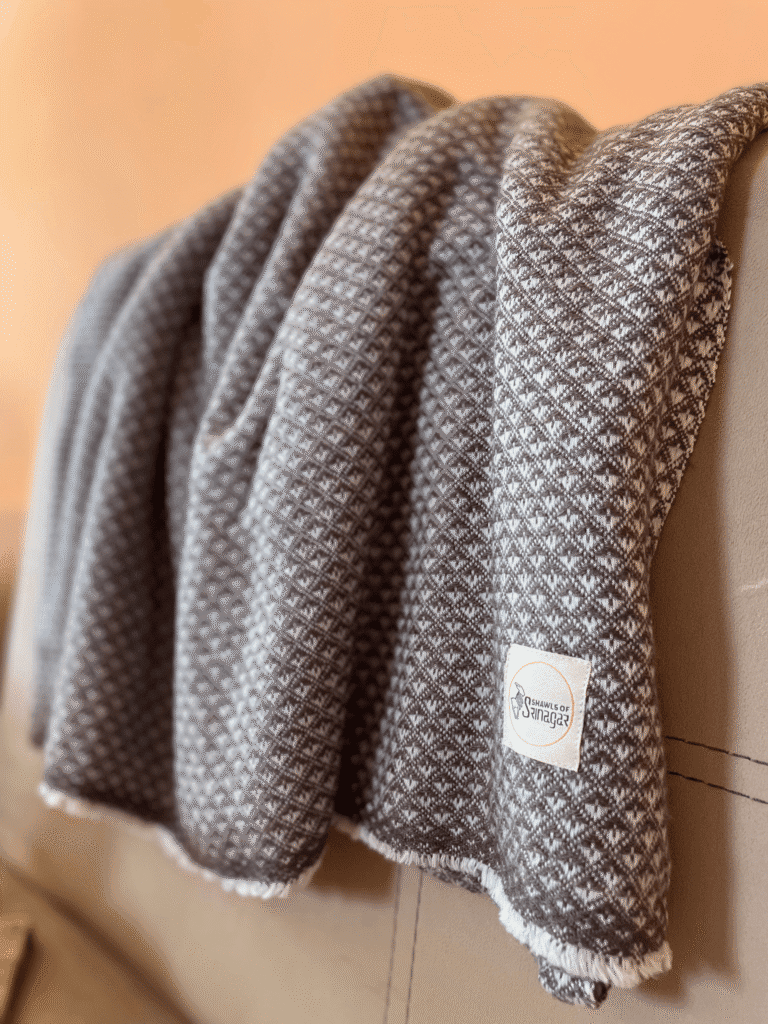 Cashmere Blanket Mocha